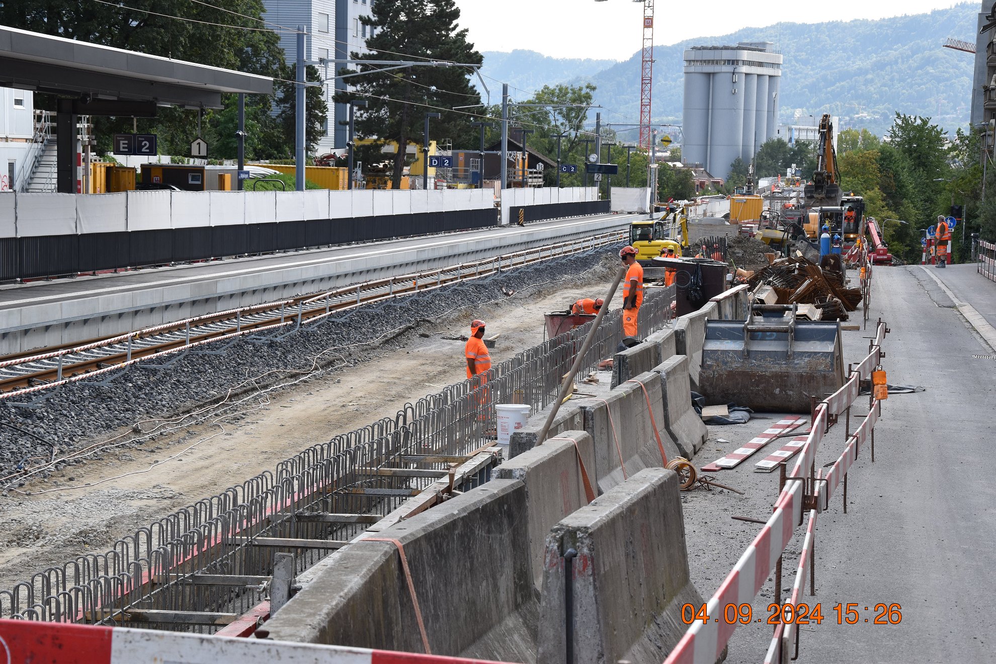 2024-09-04-15_26_23-wt112980-Bahnhof-Wipkingen
