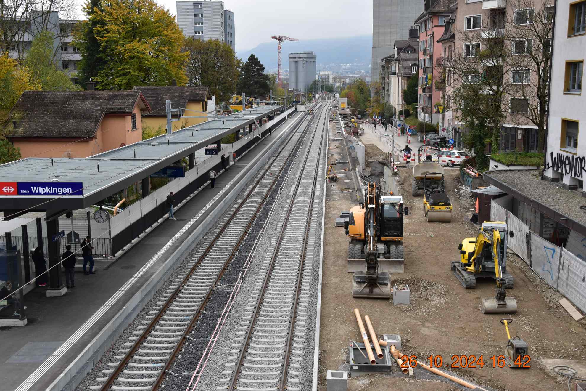 wt116567-Bahnhof-Wipkingen-Schotter-ist-nun-verarbeitet-worden