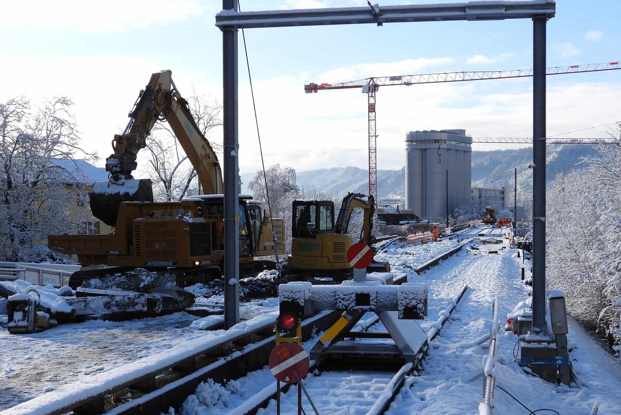 rw019535-web-Blick-zur-Bruecke