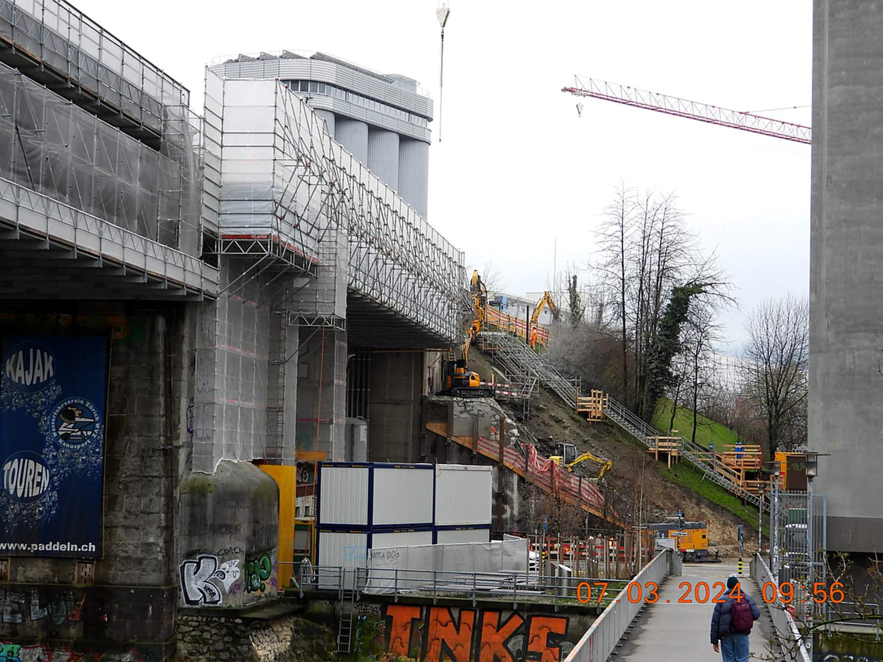 rw022266-Bruecke-ueber-Sihlquai