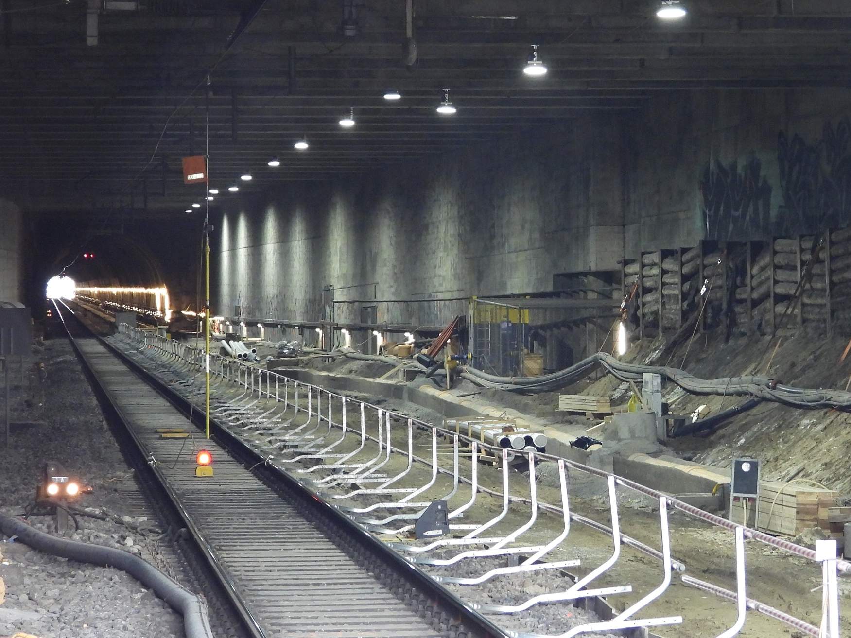 rw022719-A-MEGA-Tunnelbild