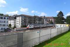 rw026059-Doppel-S-Bahn-steht-auf-Gleis-1